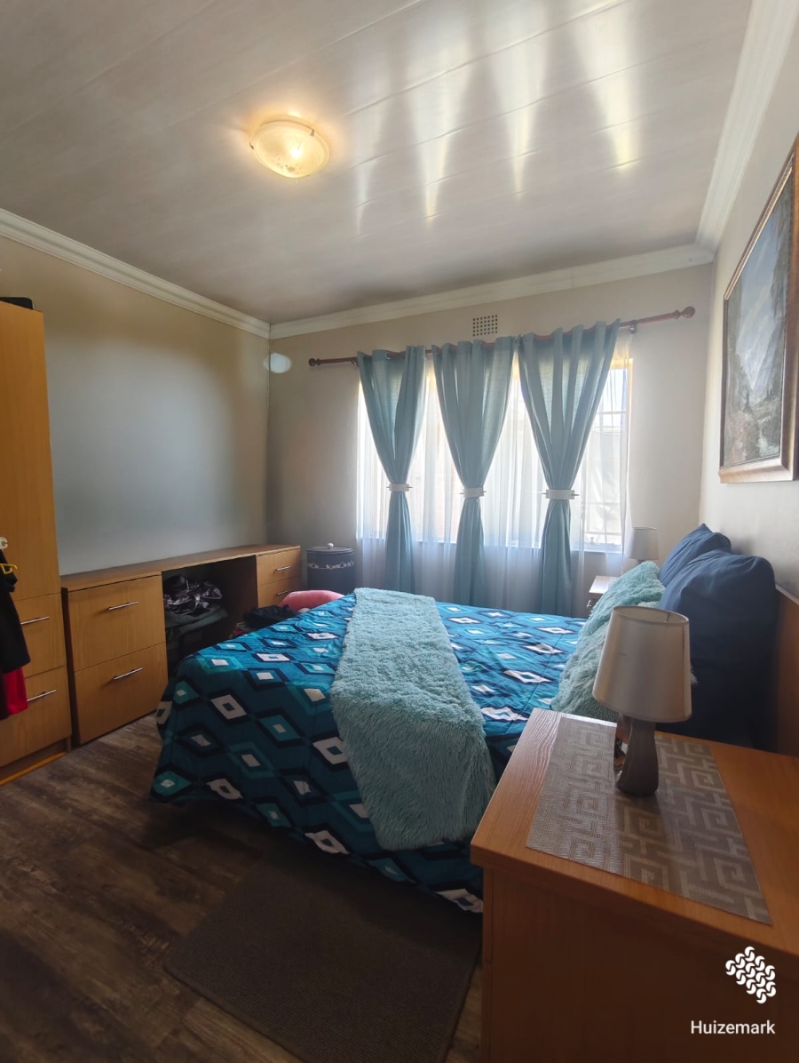 4 Bedroom Property for Sale in Roodia Free State